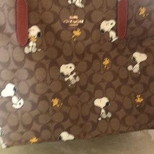 NWT Coach X Peanuts City Tote in Signature Canvas with Snoopy Woodstock Print